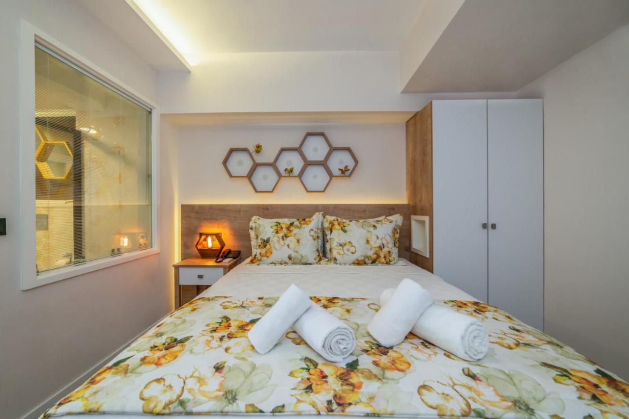 Ece Marina Suites Fethiye Zewnętrze zdjęcie