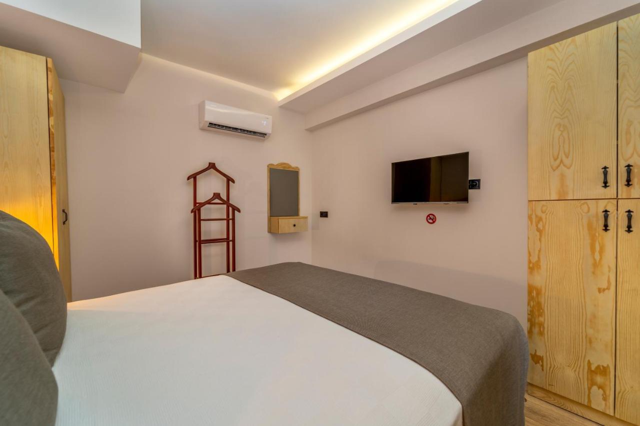 Ece Marina Suites Fethiye Zewnętrze zdjęcie