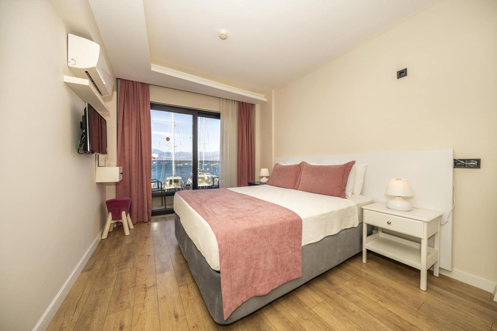 Ece Marina Suites Fethiye Zewnętrze zdjęcie