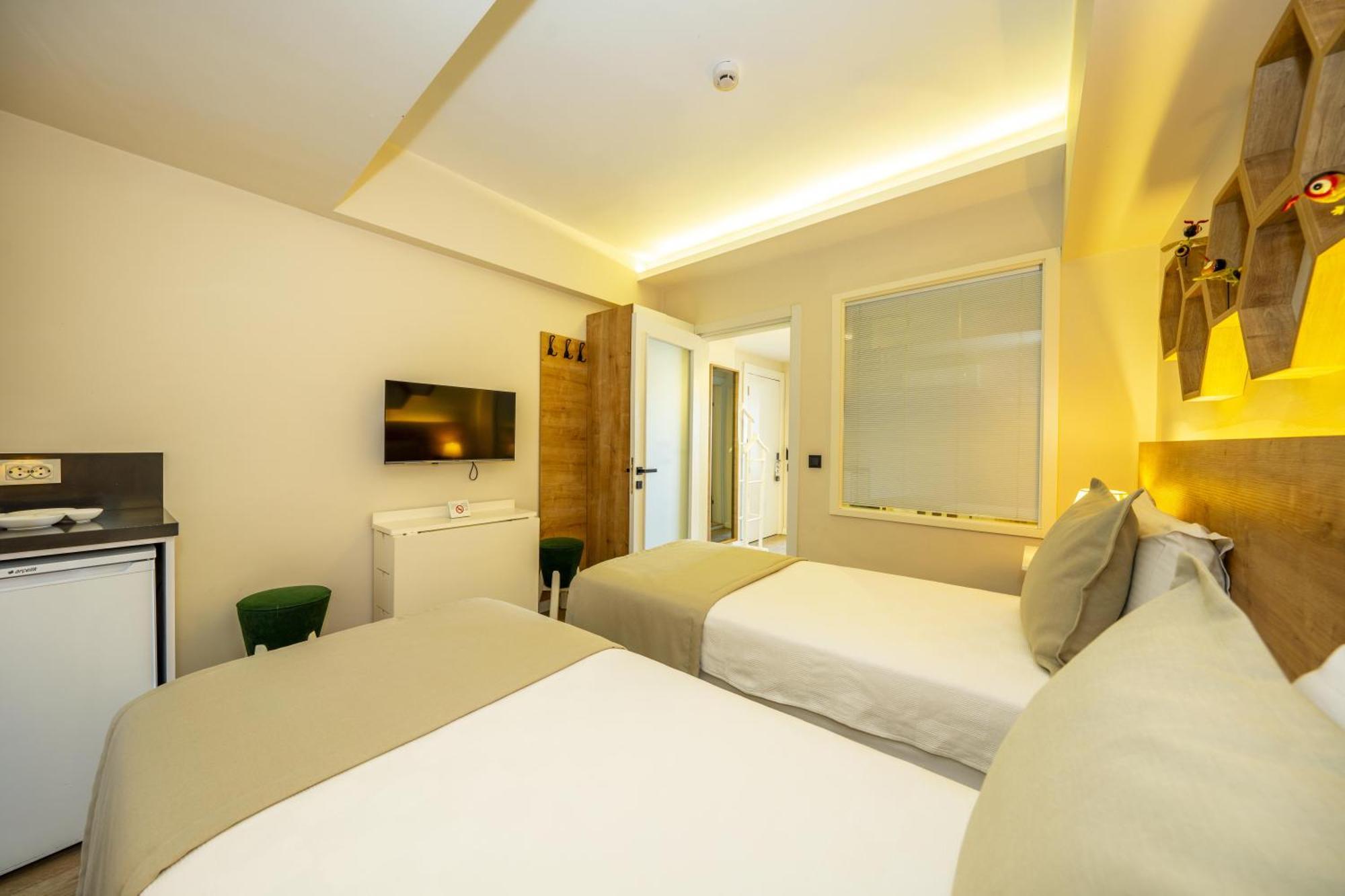Ece Marina Suites Fethiye Zewnętrze zdjęcie